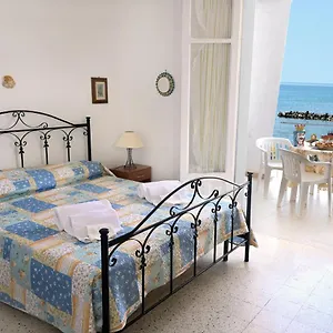 Borgo Dello Stazzone Bed & Breakfast